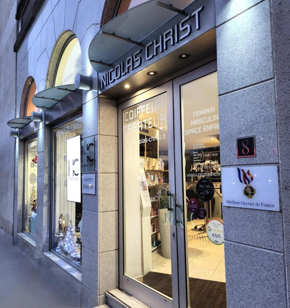 Le salon intérieur 1
